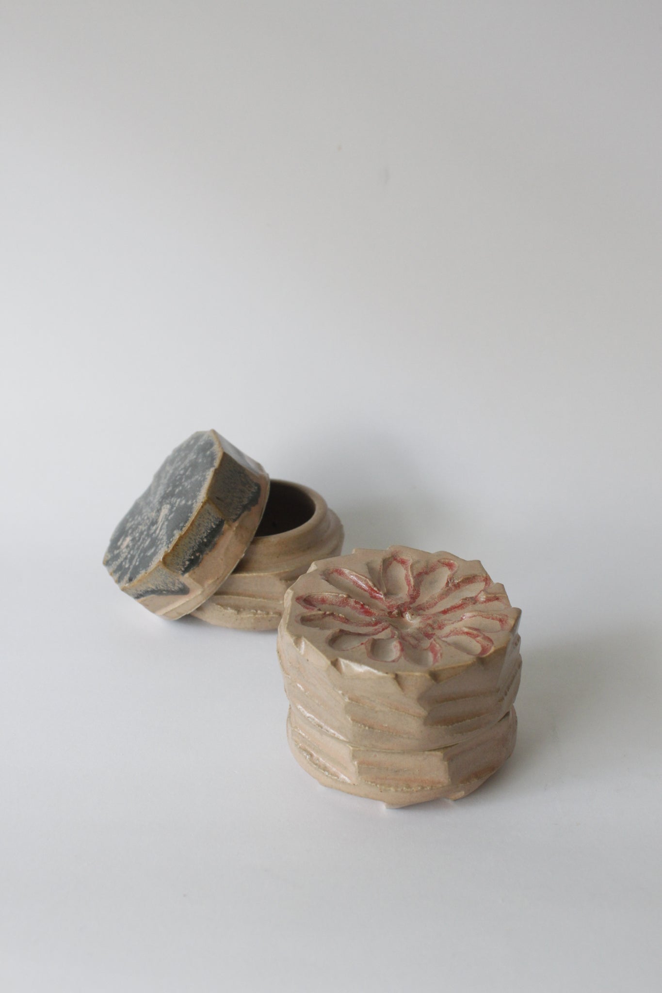 Flower Trinket box I