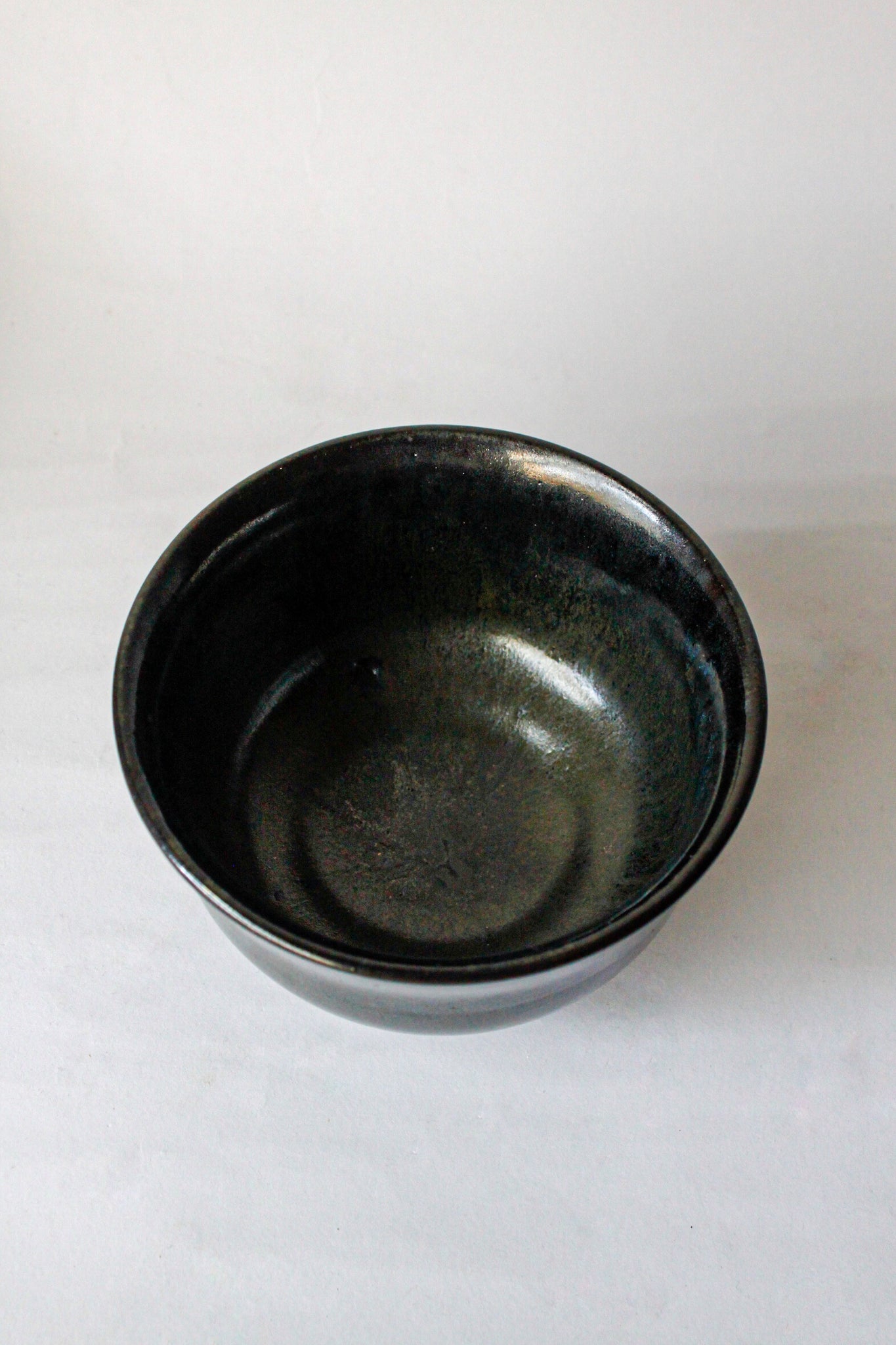 Kuro Matcha Bowl & Kuro Chasen Stand