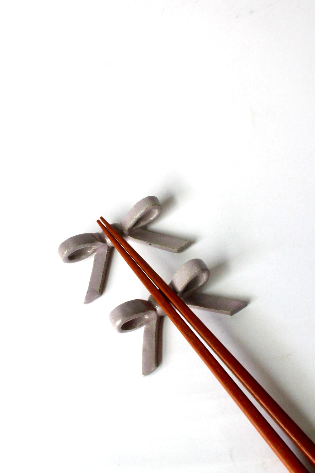 Ribbon Chopsticks Rest