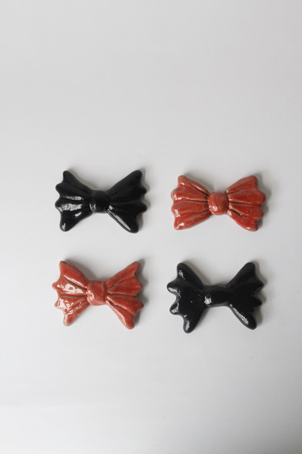 Bow Tie Chopsticks Rest