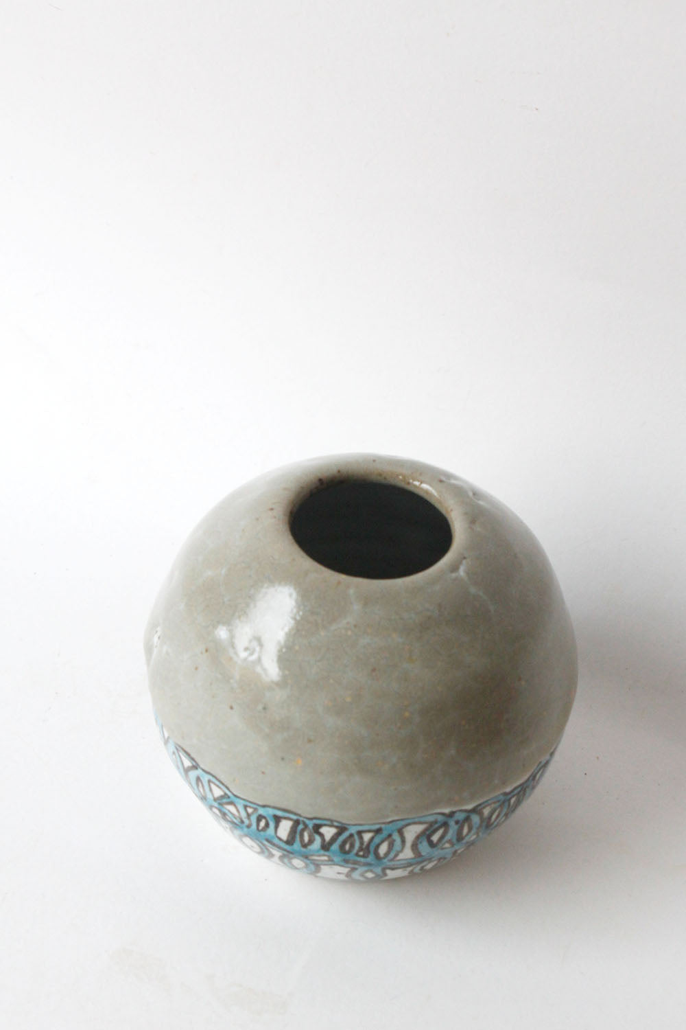 Ocean Lacuna Vase