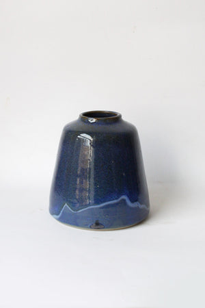 Lapis Vase